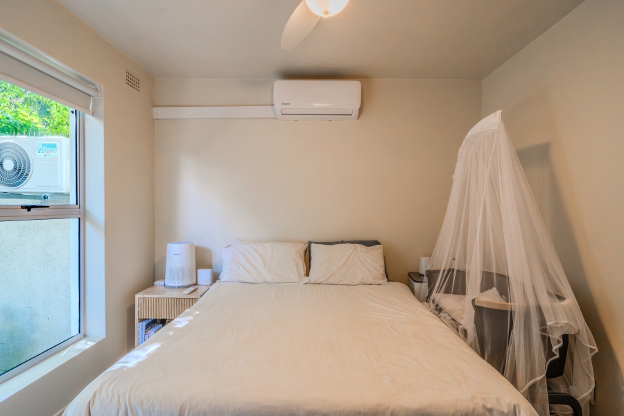 2 Bedroom Property for Sale in Three Anchor Bay Western Cape